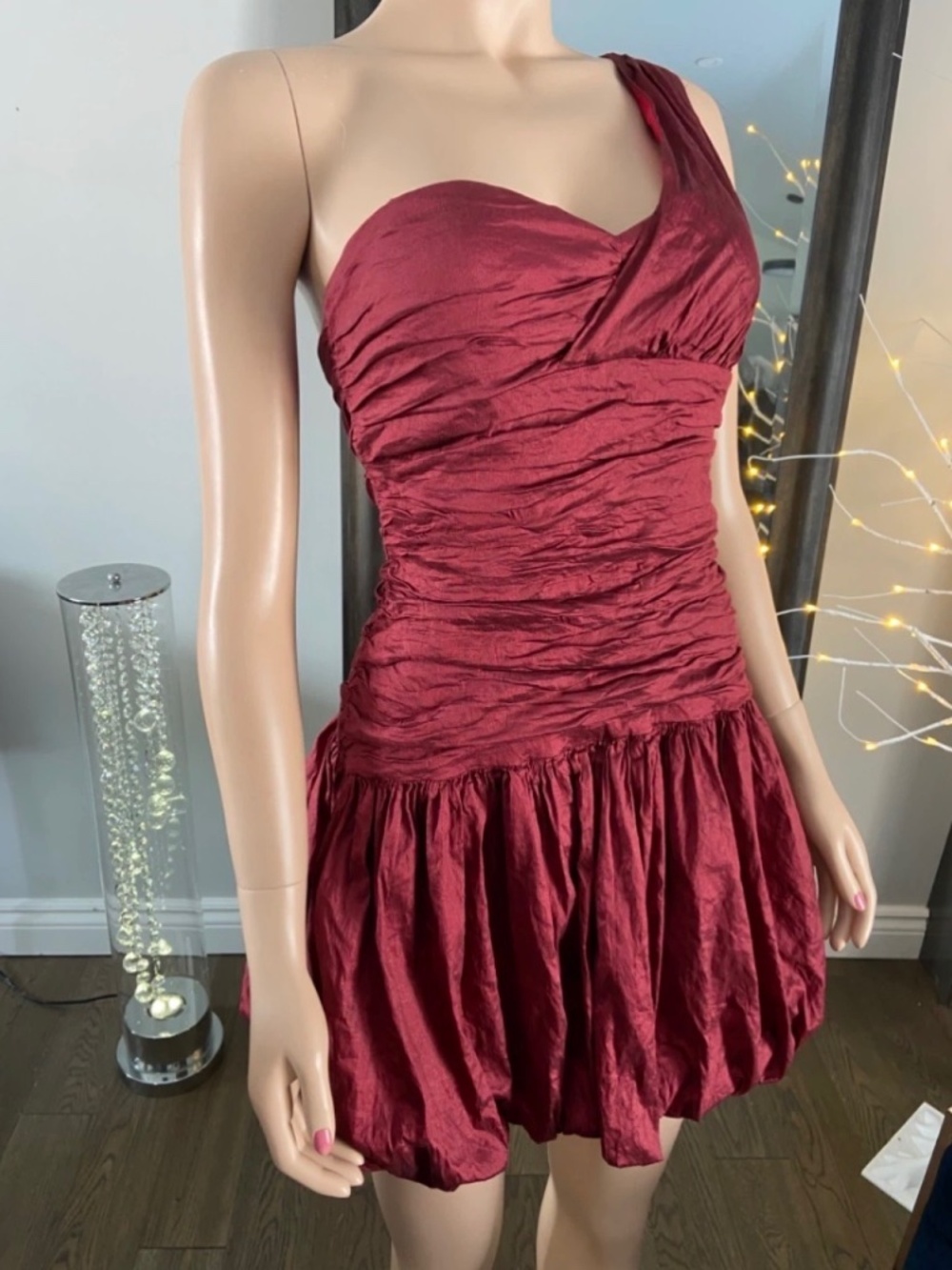 NWOT: BCBG Max Azria Red Metallic One-Shoulder Ruched Bubble Hem Chiffon Dress 6